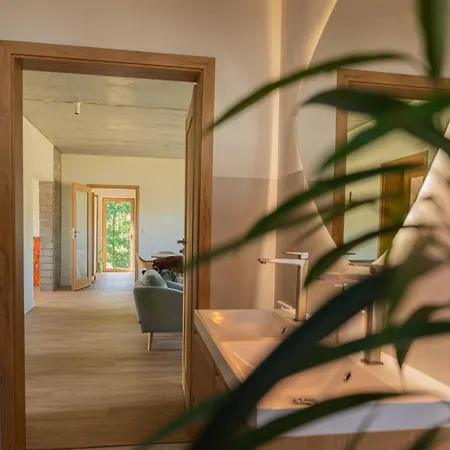 Hébergement de vacances Warminska Polana - Nowy, Caloroczny Dom Na 2 Ha Lace Dla 8 Osob - *